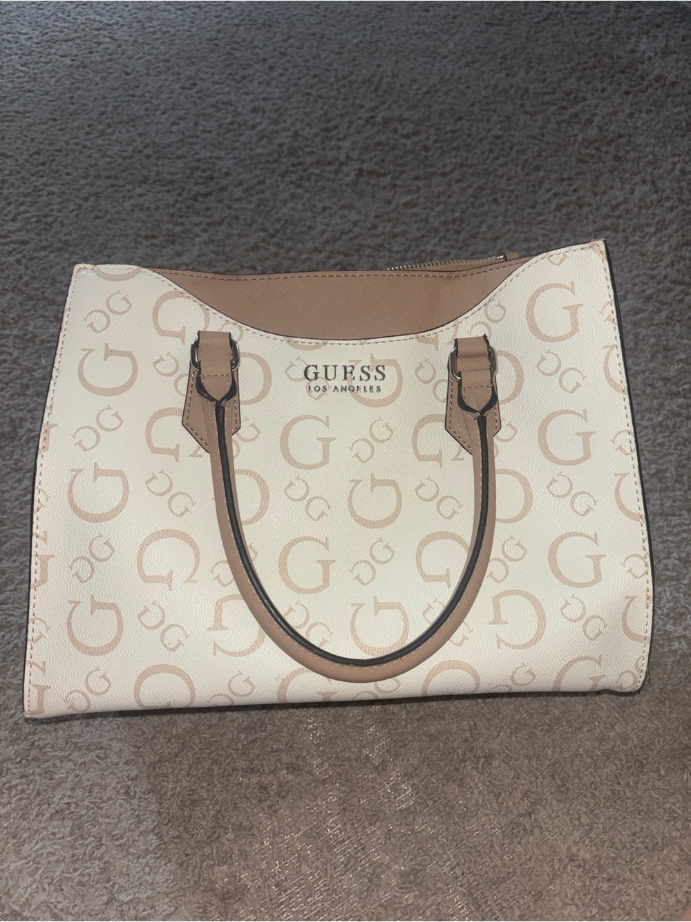 GUESS Cream & Tan Signature Logo Tote